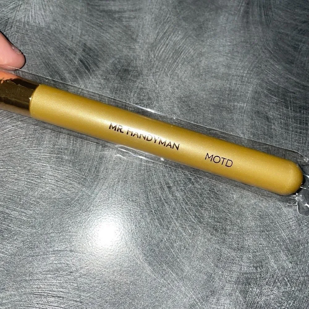 NWT- Mr. Handyman MOTD Gold Brush
